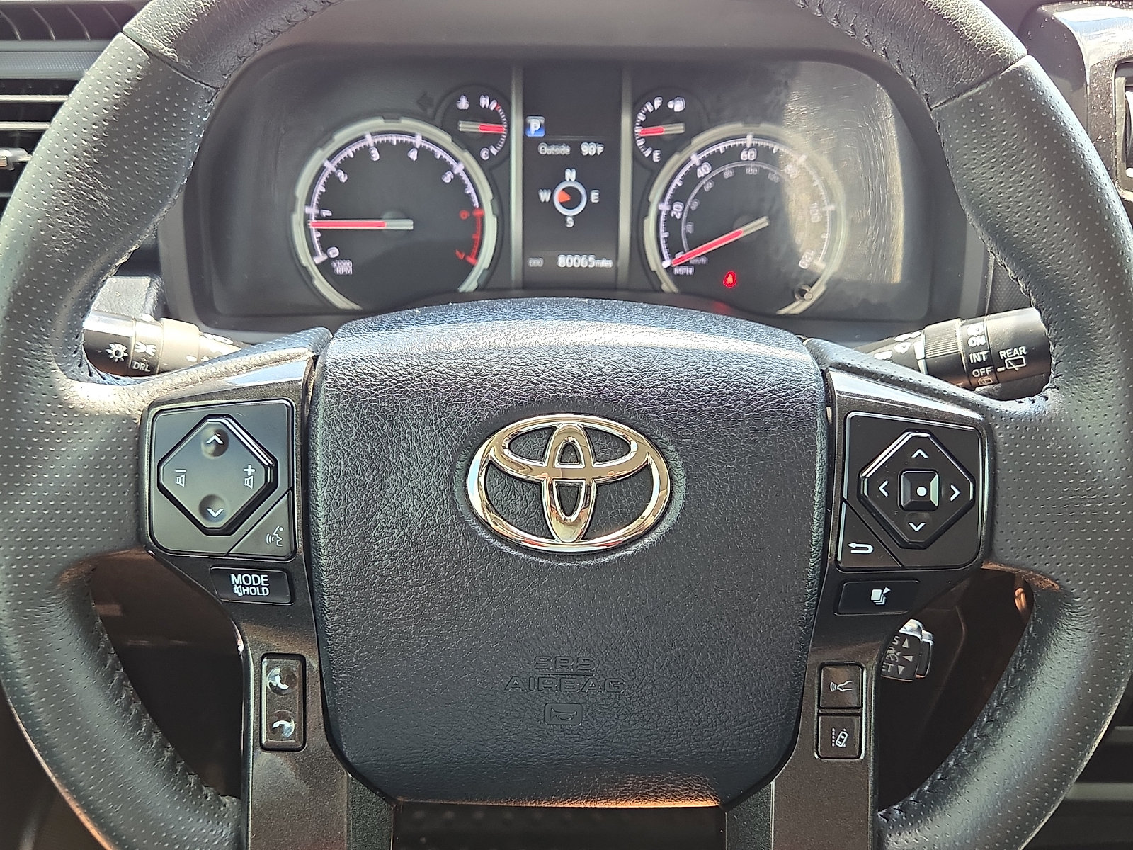 Used 2022 Toyota 4Runner TRD Off-Road Premium w/ Moonroof Package AWD/4WD image 24