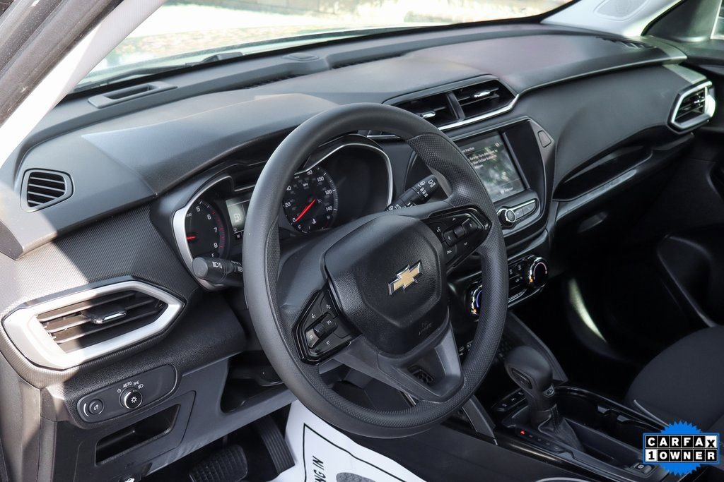 Used 2023 Chevrolet TrailBlazer LS AWD/4WD image 18