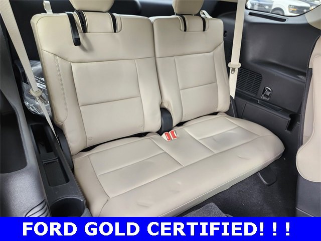 Used 2024 Ford Explorer XLT w/ Equipment Group 202A image 7