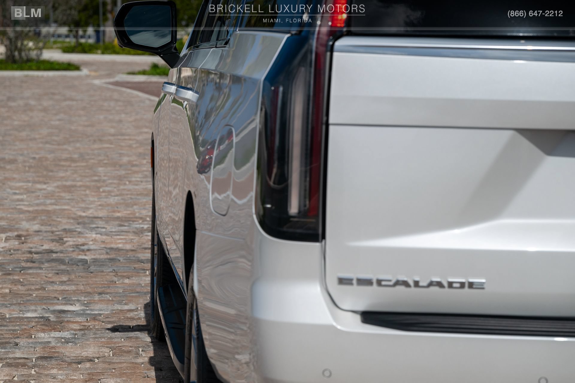 Used 2024 Cadillac Escalade ESV Luxury AWD/4WD image 53