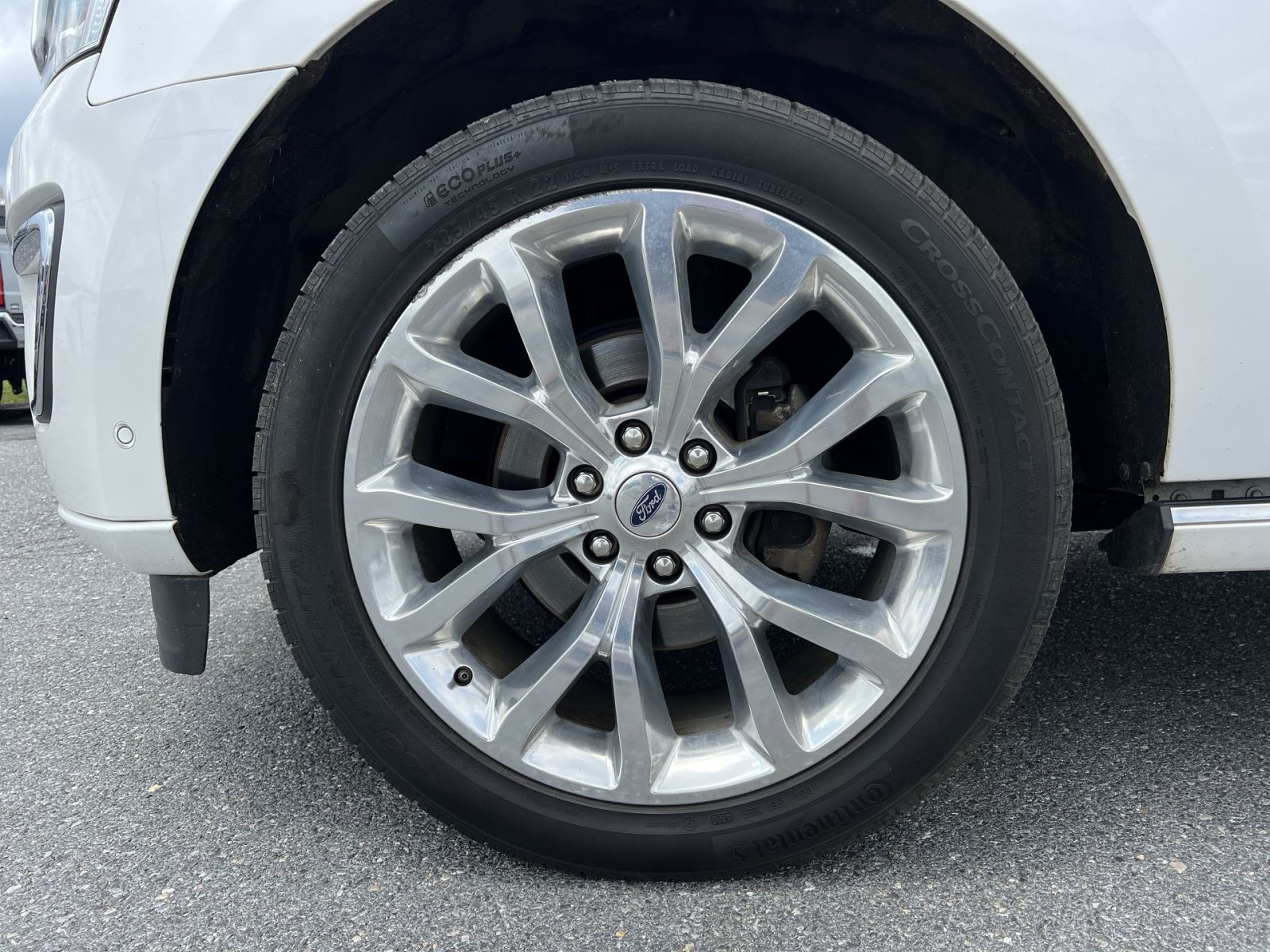 Used 2018 Ford Expedition Max Platinum AWD/4WD image 12