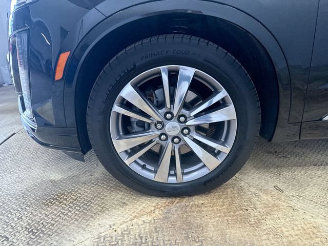 Used 2024 Cadillac XT6 Premium Luxury w/ Technology Package AWD/4WD image 20