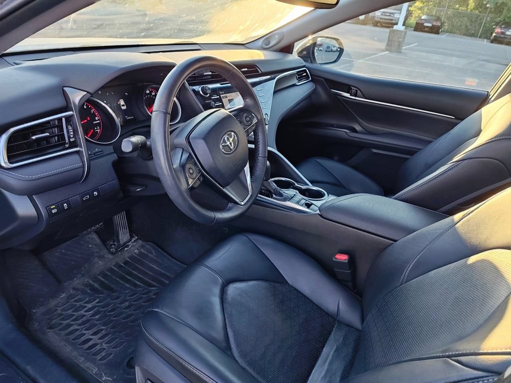 Used 2018 Toyota Camry XSE FWD image 7