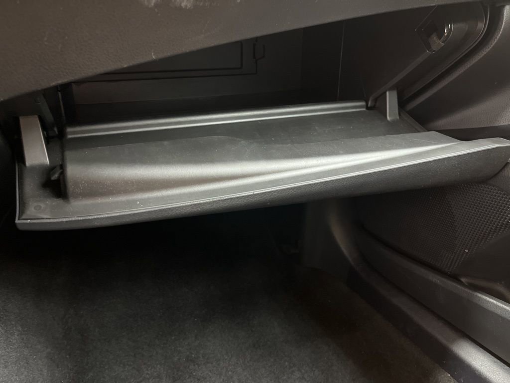 Used 2025 Toyota Camry LE FWD image 28