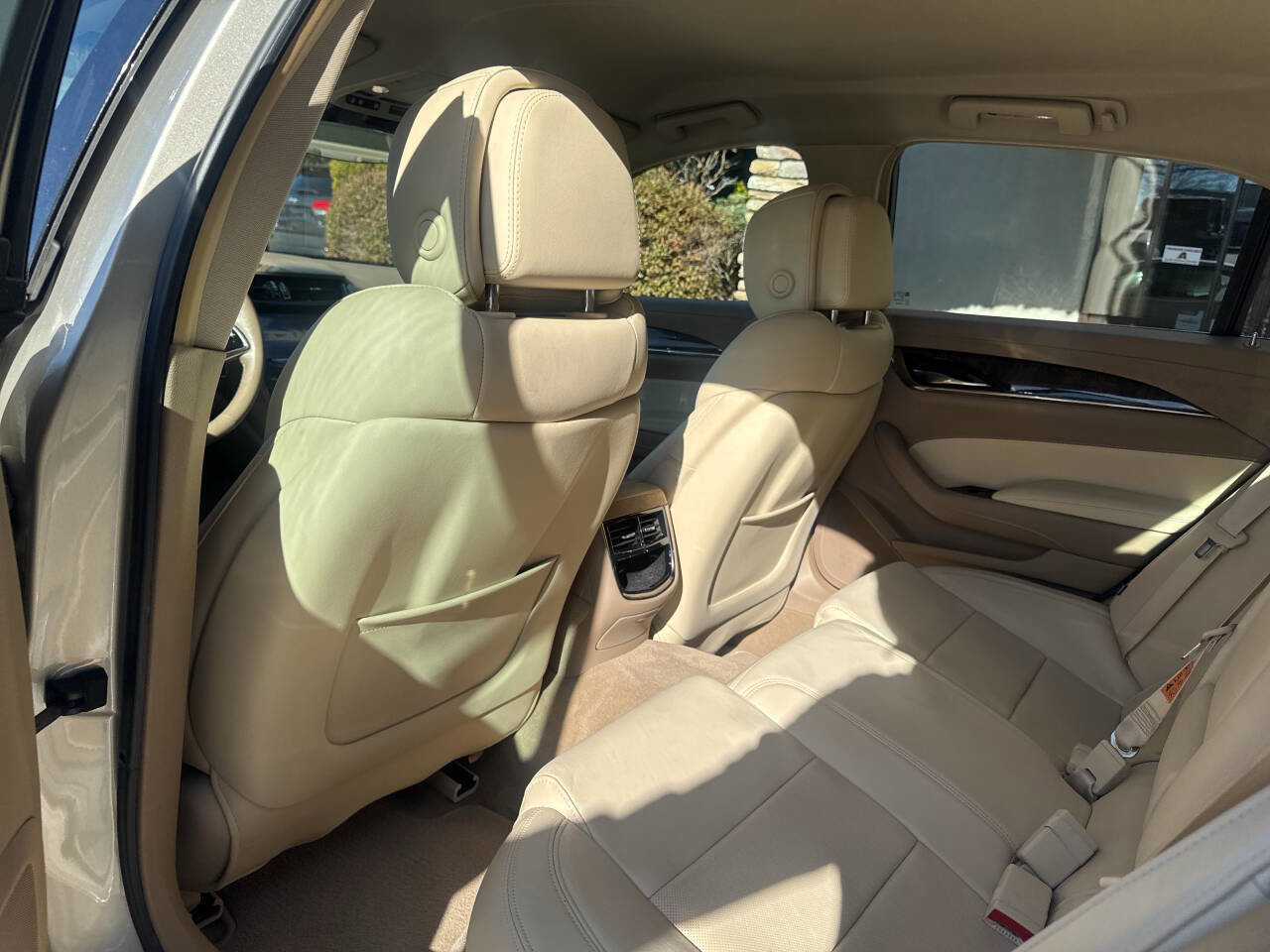 Used 2014 Cadillac CTS Luxury RWD image 6