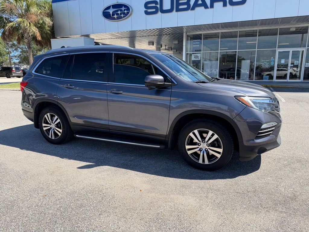 Used 2018 Honda Pilot EX image 1