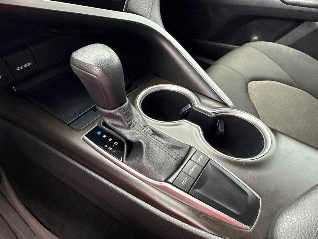 Used 2023 Toyota Camry LE image 30