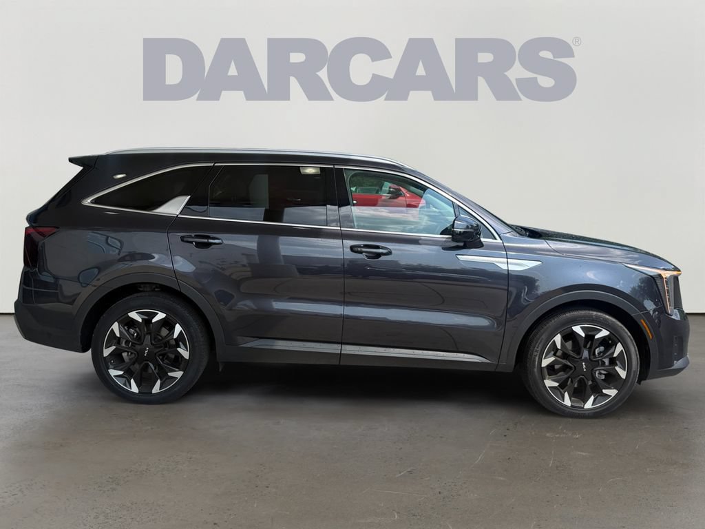 Used 2026 Kia Sorento EX w/ EX Premium Package FWD image 8