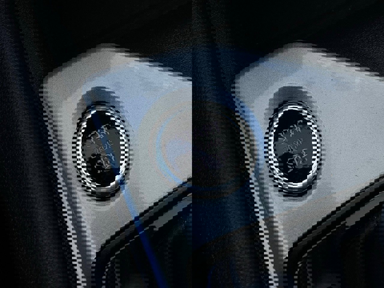 Used 2025 Nissan Altima 2.5 SV image 24