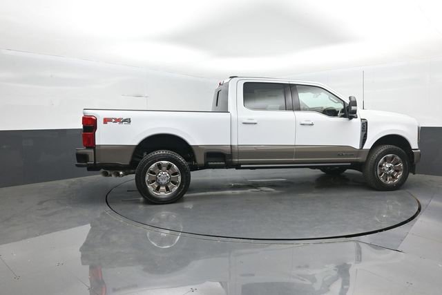 New 2026 Ford F350 King Ranch w/ FX4 Off-Road Package AWD/4WD image 8