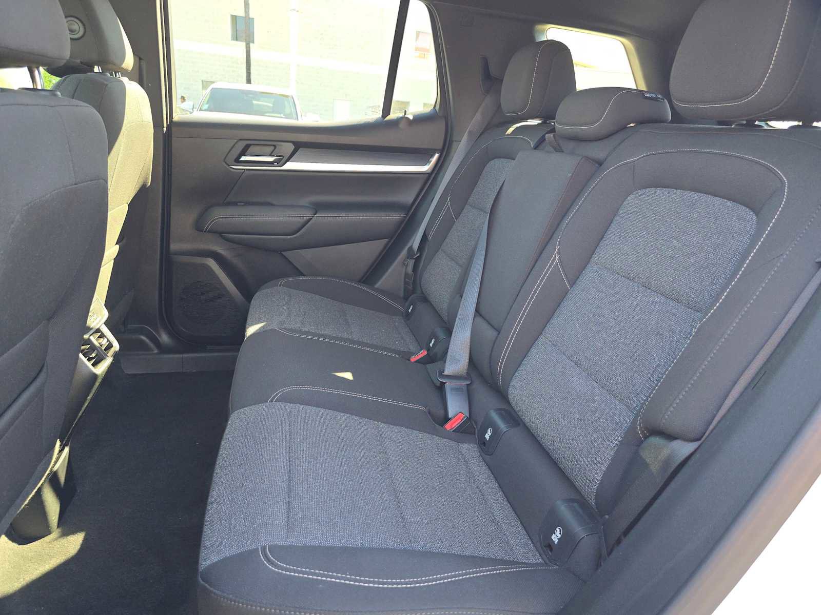 Used 2025 GMC Terrain Elevation image 19