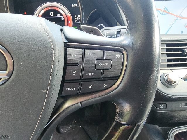 Used 2020 Lexus LS 500 w/ Interior Upgrade Package RWD image 20