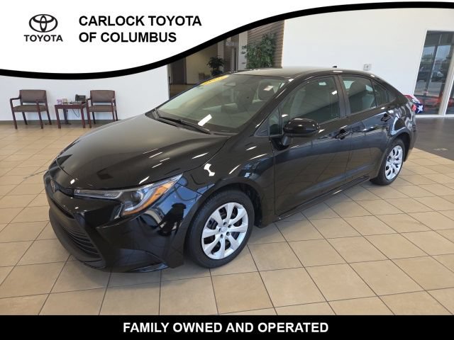 Used 2023 Toyota Corolla LE FWD image 4