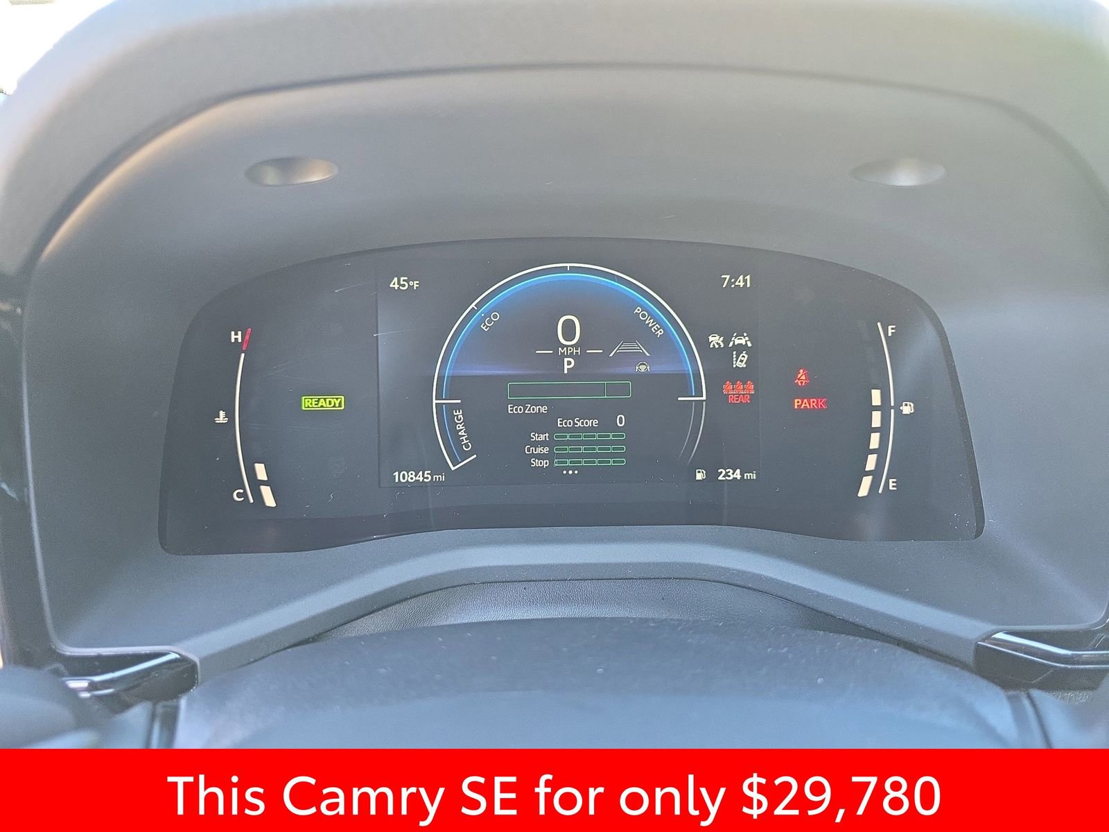 Used 2025 Toyota Camry SE image 24