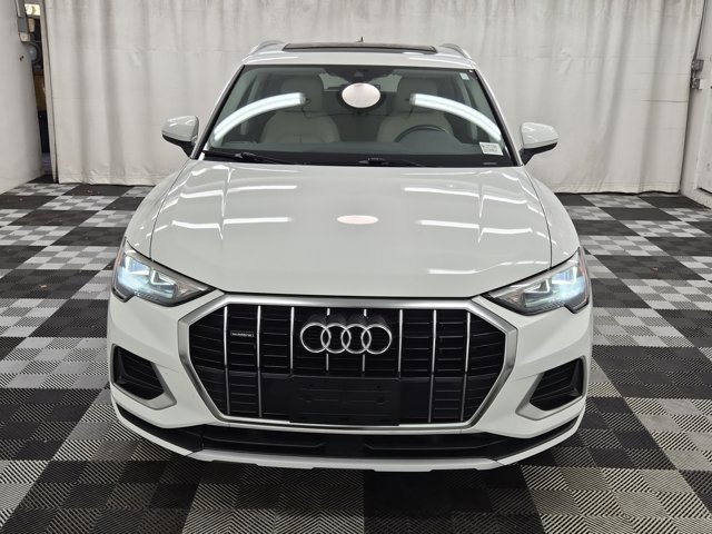 Used 2019 Audi Q3 2.0T Premium image 2