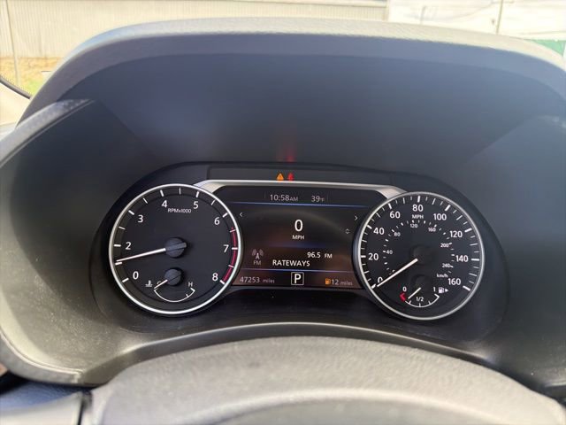 Used 2022 Nissan Sentra SV FWD image 11