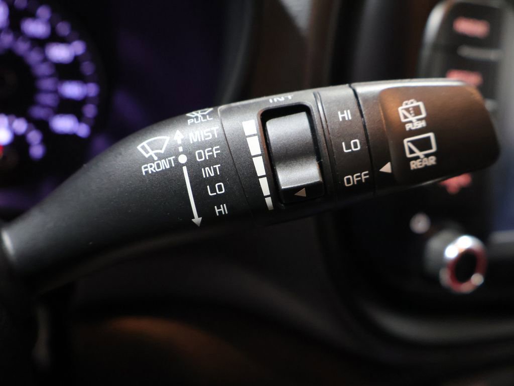 Used 2021 Kia Soul LX FWD image 35