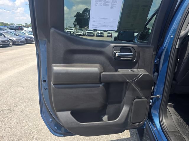 Used 2024 Chevrolet Silverado 1500 Custom Trail Boss AWD/4WD image 31