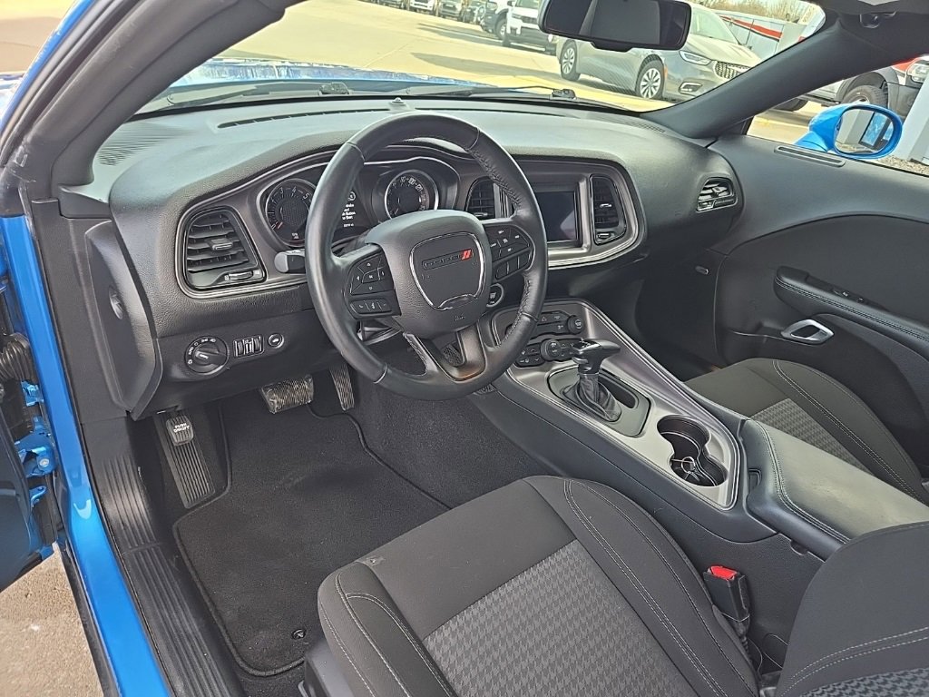 Used 2023 Dodge Challenger SXT w/ Cold Weather Group image 35