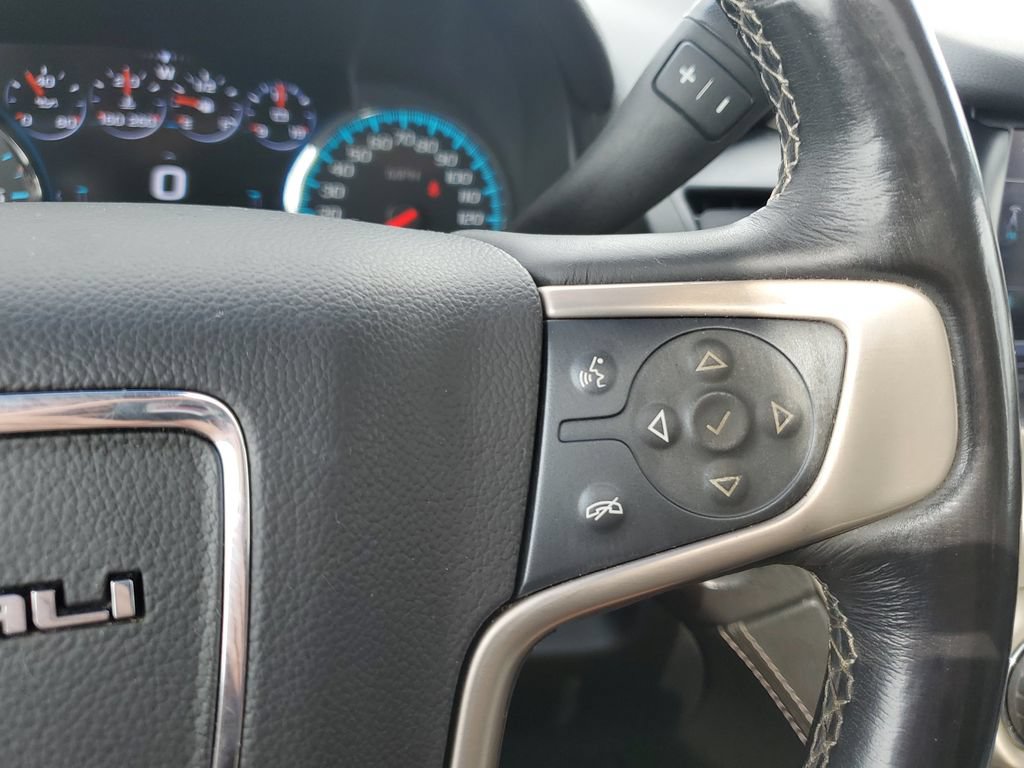 Used 2017 GMC Yukon XL Denali w/ Open Road Package AWD/4WD image 23
