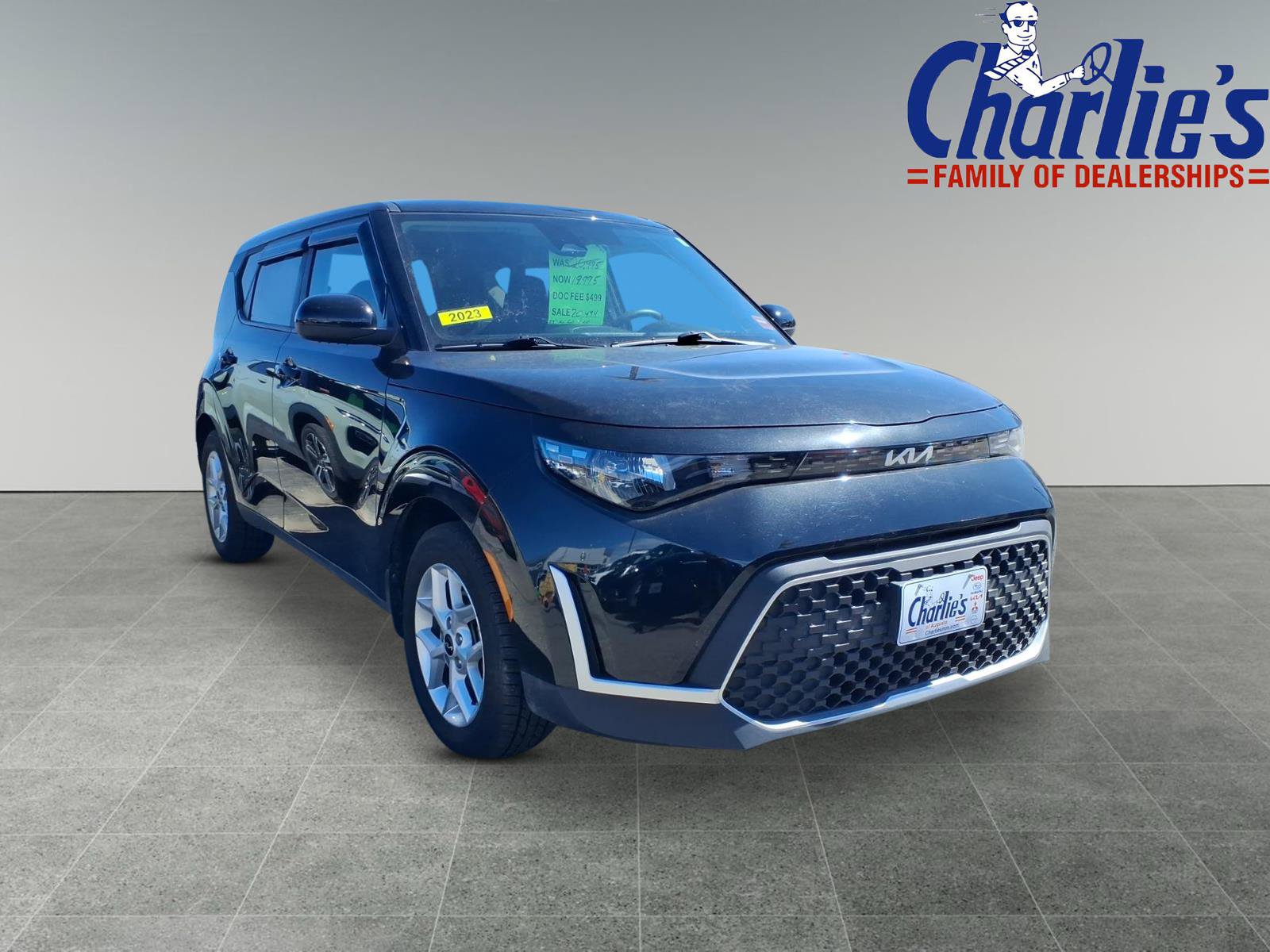 Certified 2023 Kia Soul S FWD image 3