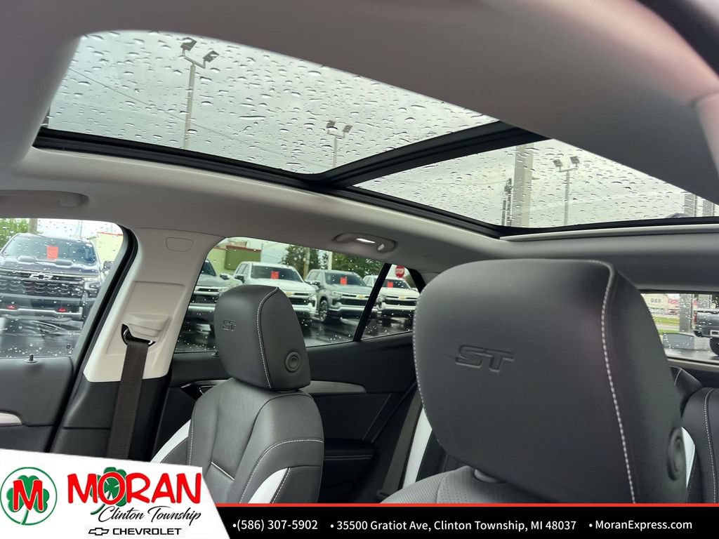 Certified 2024 Buick Envision Sport Touring AWD/4WD image 20