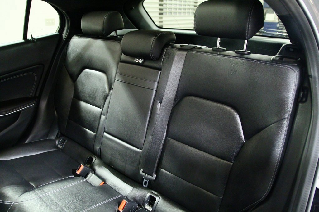 Used 2018 Mercedes-Benz GLA 250 4MATIC image 30