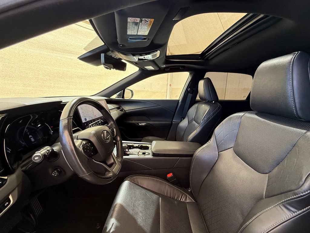 Used 2023 Lexus RX 350 Premium Plus w/ Cold Area Package FWD image 33