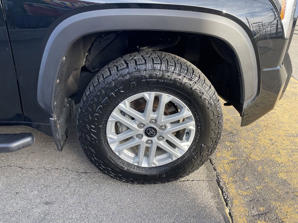 Used 2023 Toyota Tundra SR5 w/ SR5 Premium Package image 11