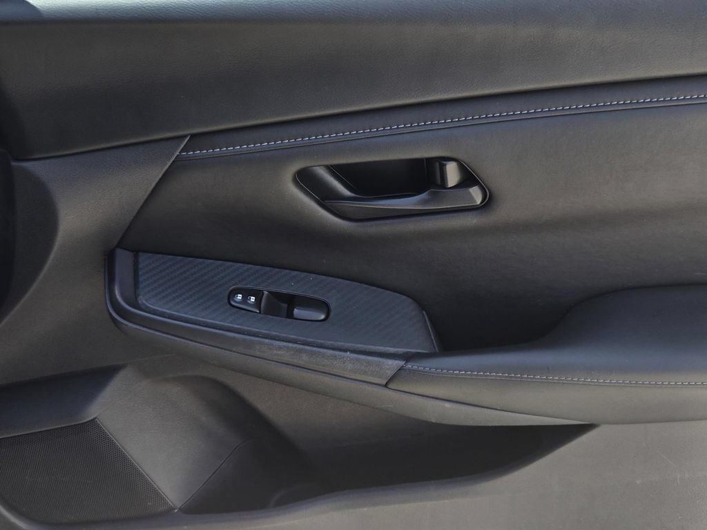 Certified 2024 Nissan Sentra S FWD image 8