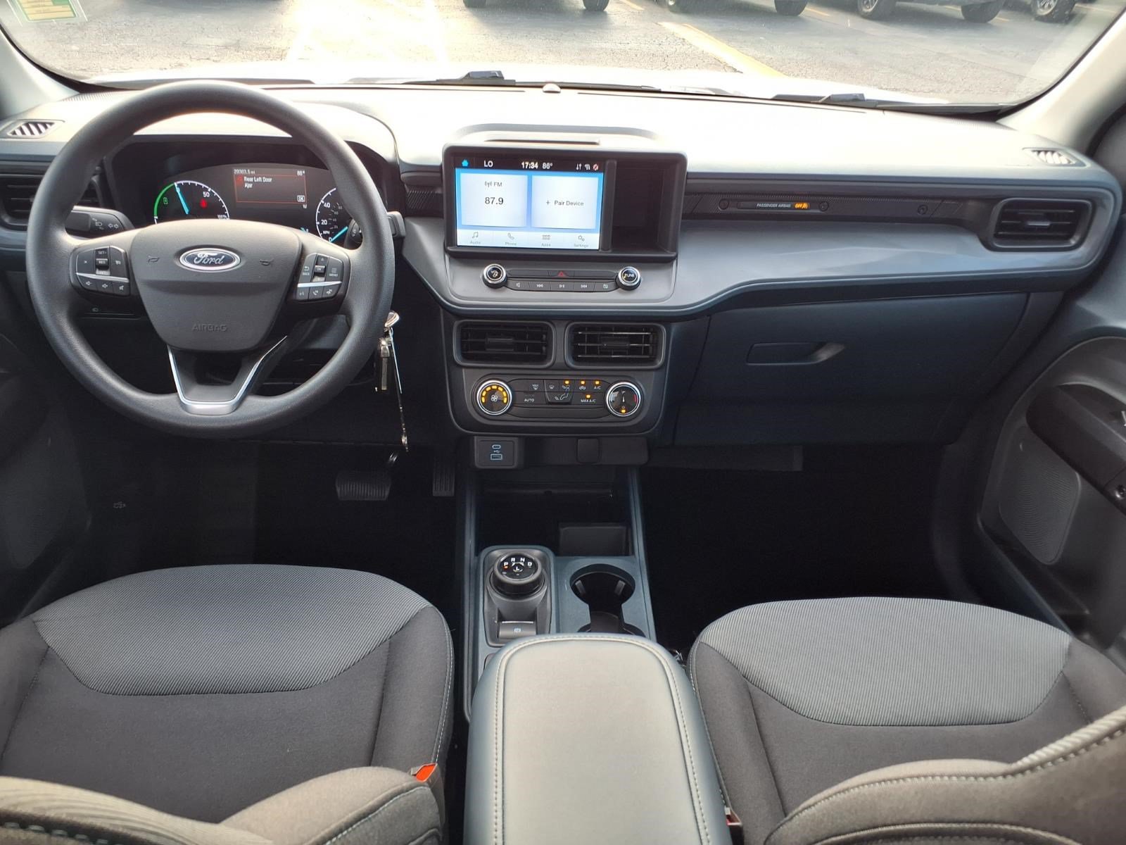 Certified 2024 Ford Maverick XL FWD image 11