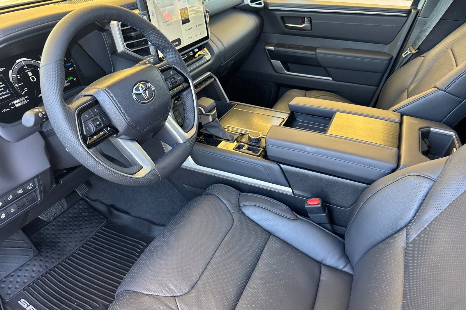 New 2026 Toyota Sequoia Platinum AWD/4WD image 11
