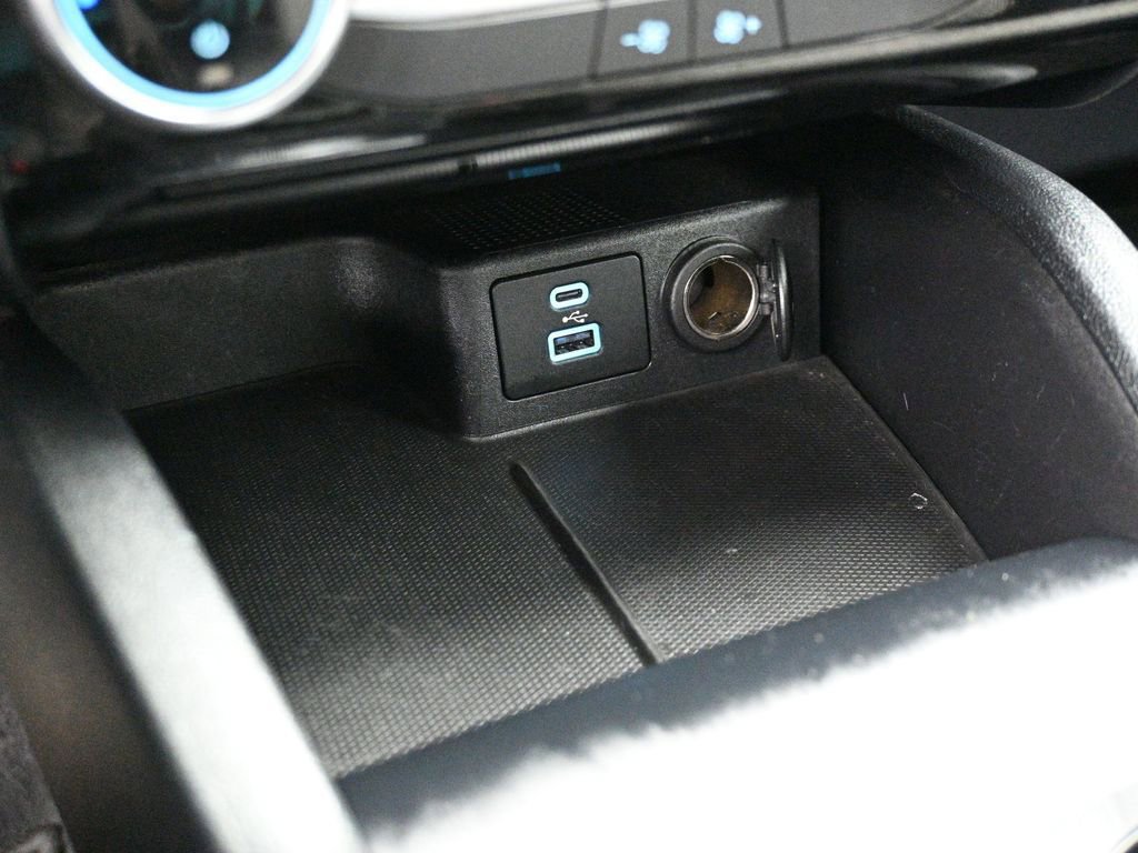 Certified 2022 Ford Escape SE w/ Convenience Package image 19