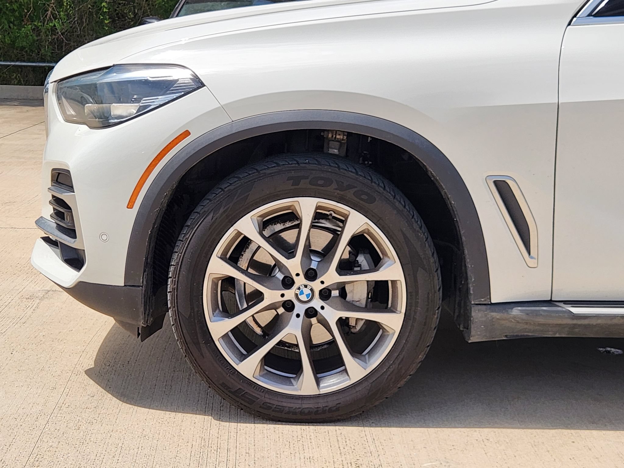 Used 2023 BMW X5 sDrive40i RWD image 9