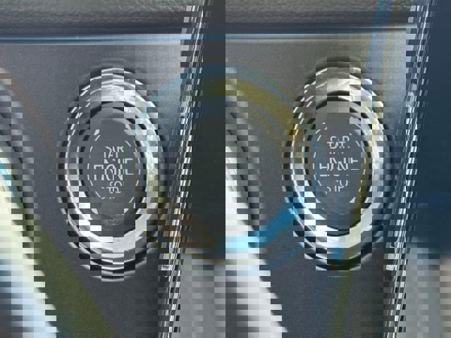 Used 2025 Chevrolet Blazer RS w/ Enhanced Convenience Package image 24