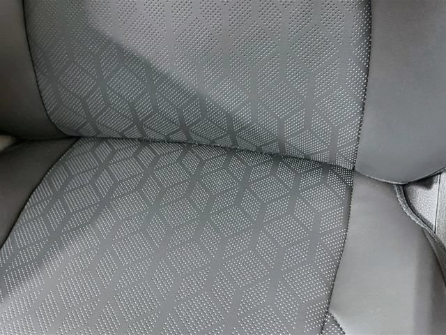 New 2027 Kia Carnival SX w/ Dark Edition Package FWD image 20