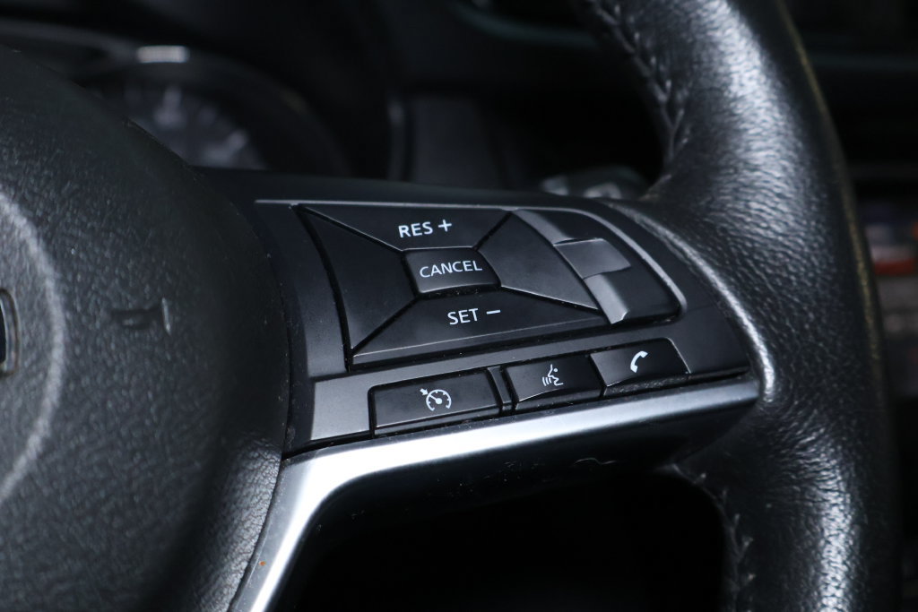 Used 2019 Nissan Rogue SV AWD/4WD image 21