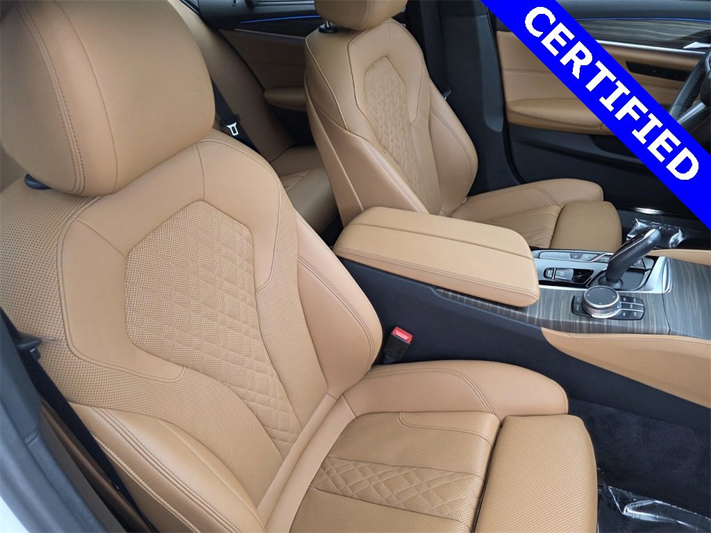 Certified 2023 BMW 530e w/ M Sport Package image 32
