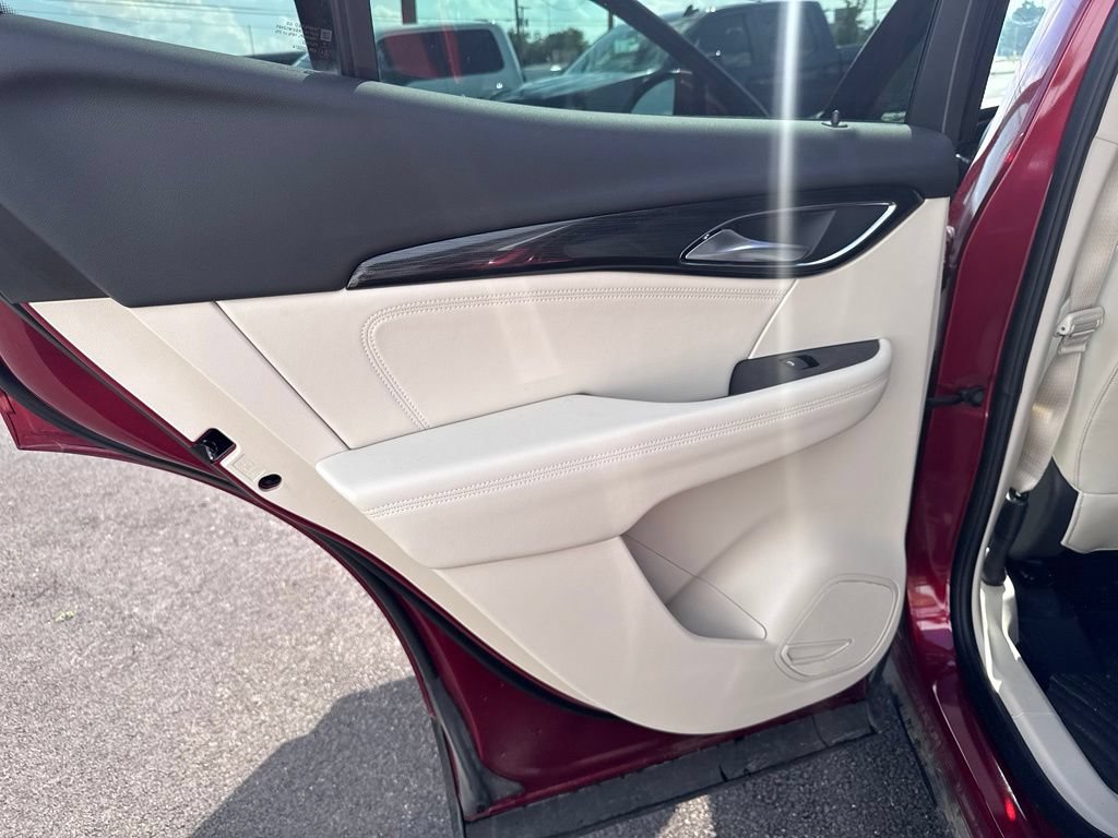 Used 2023 Buick Envision Essence AWD/4WD image 35