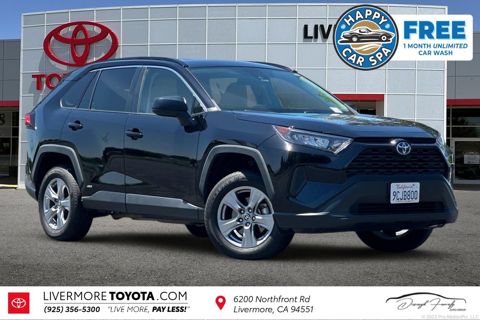 Certified 2022 Toyota RAV4 LE AWD/4WD image 1