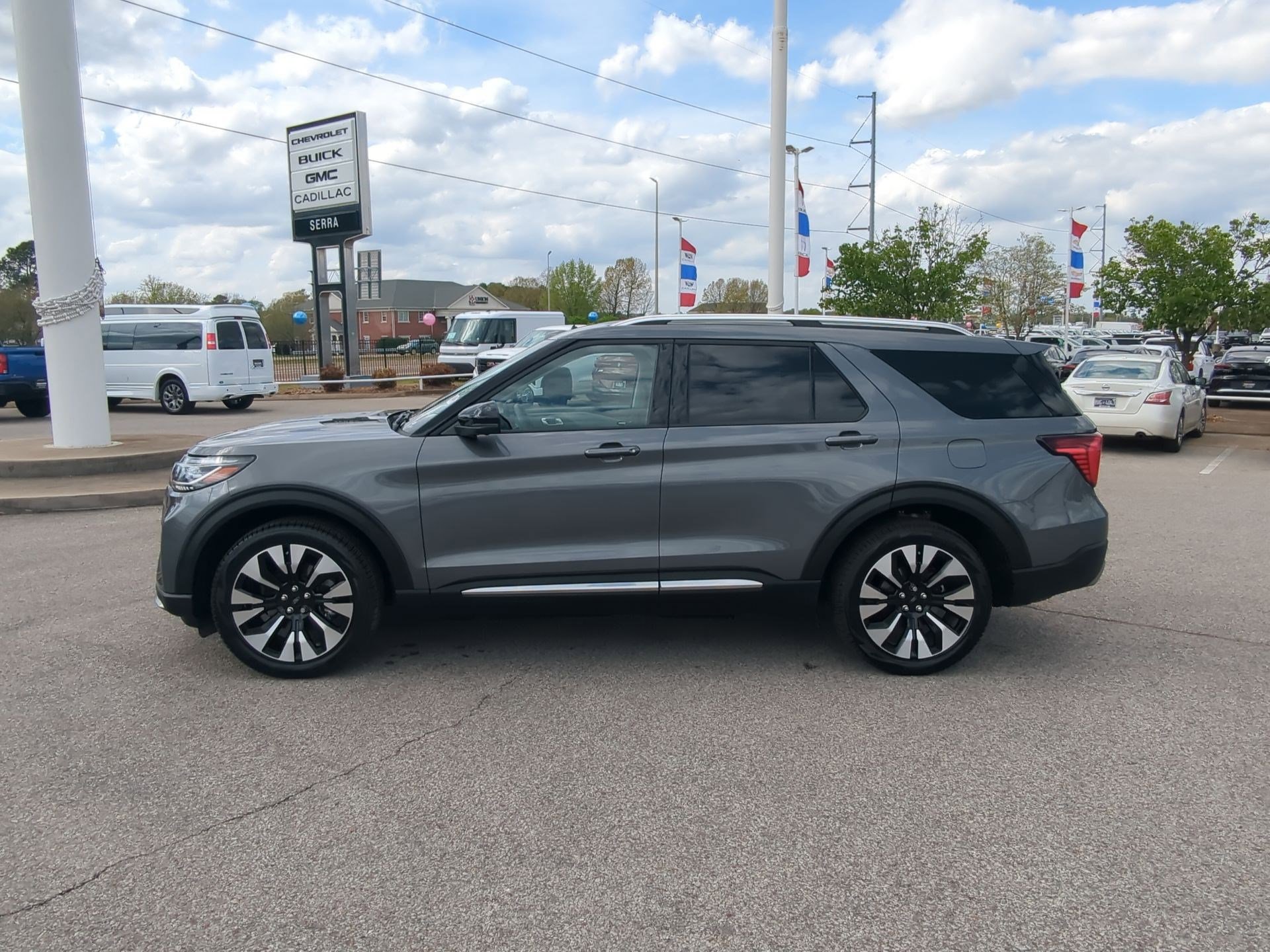 Used 2026 Ford Explorer Platinum w/ LUX Leather Package image 6