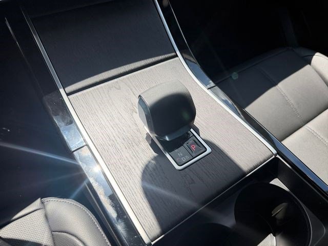 New 2026 Land Rover Range Rover Velar S AWD/4WD image 29