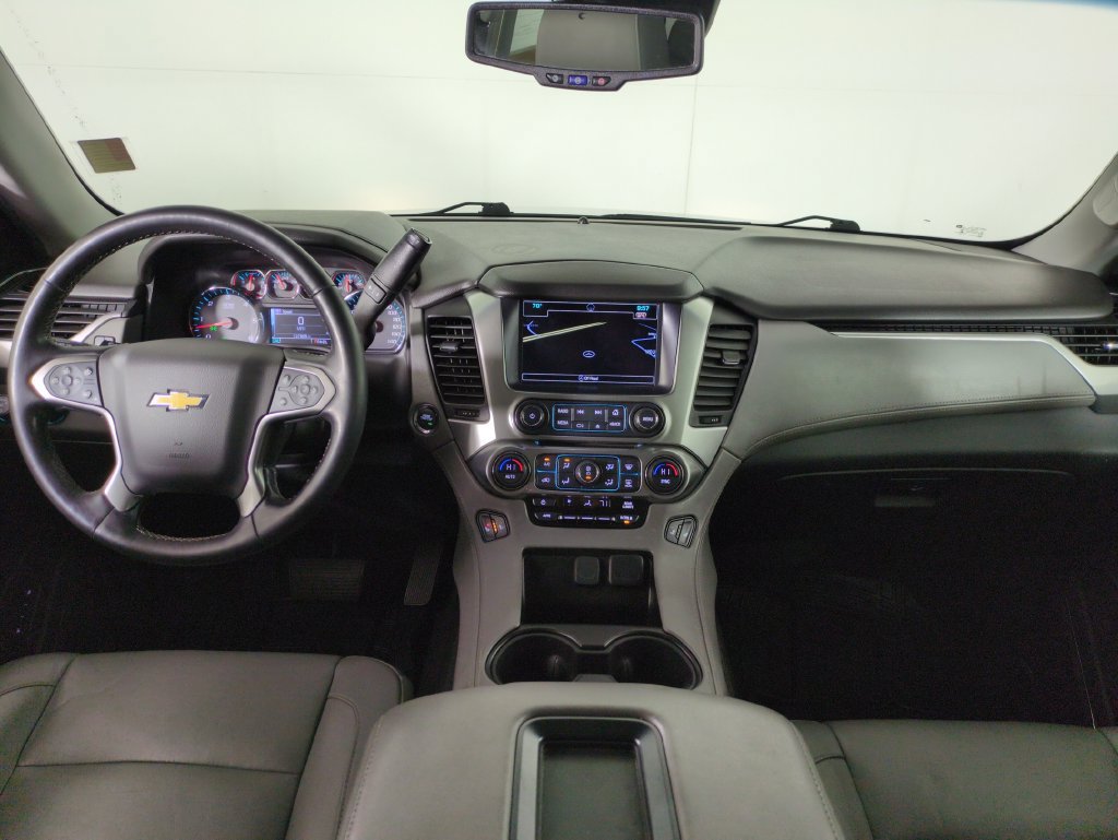 Used 2019 Chevrolet Suburban LT AWD/4WD image 17
