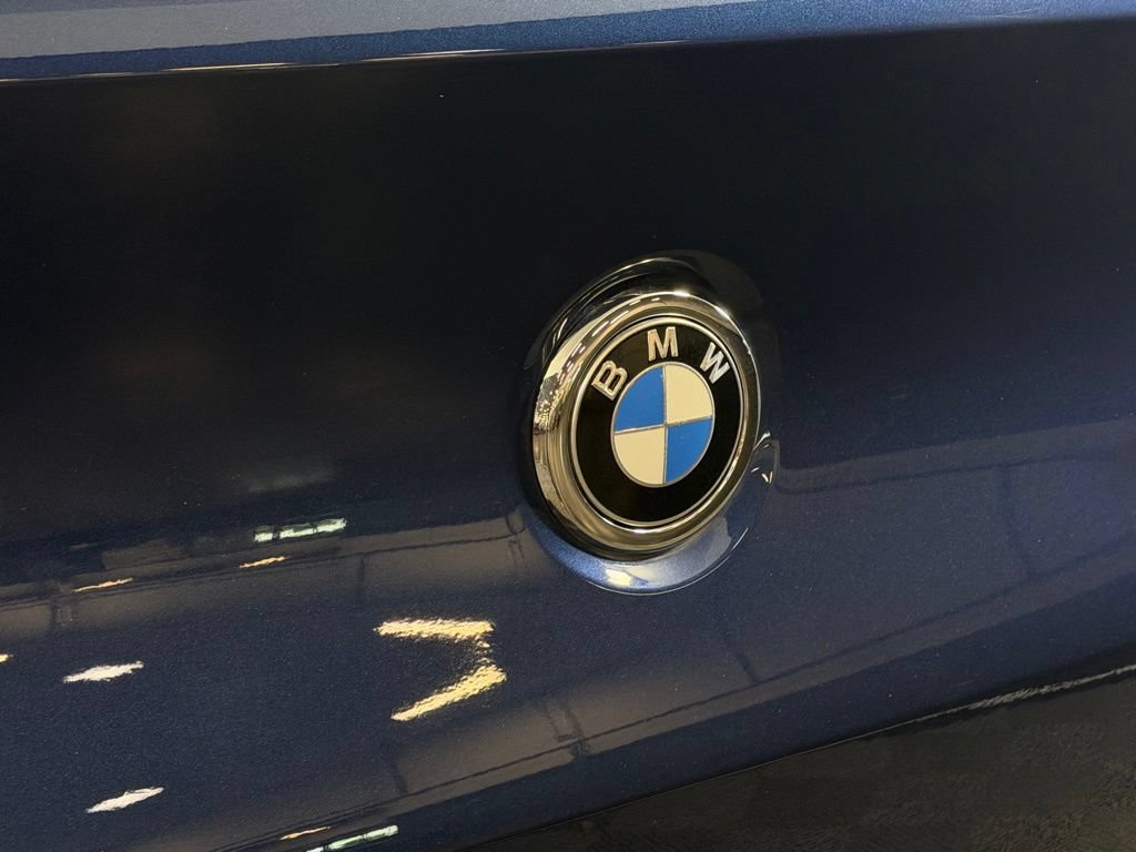 Used 2021 BMW X4 xDrive30i w/ M Sport Package AWD/4WD image 12
