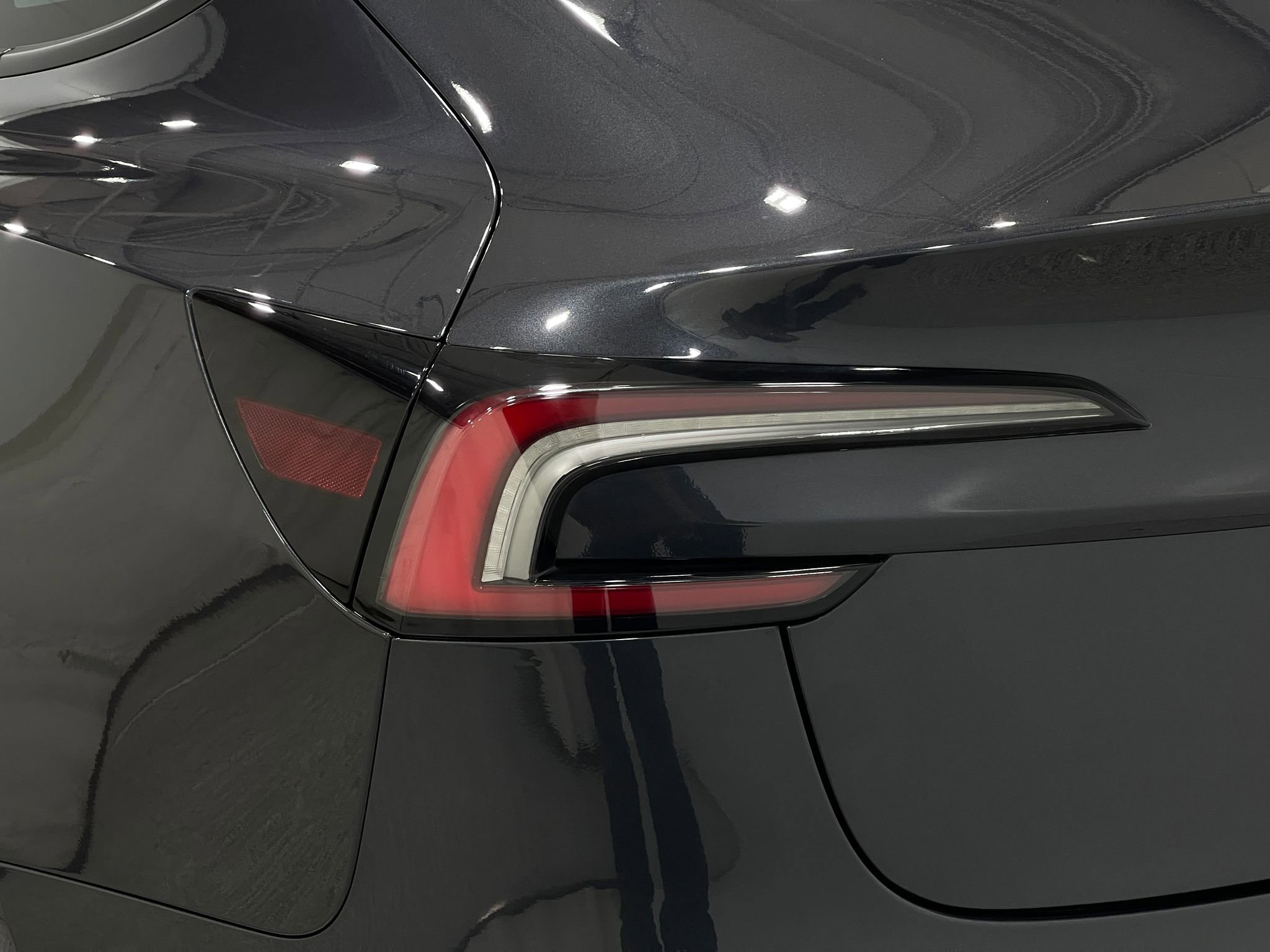 Used 2024 Tesla Model 3 Long Range image 31