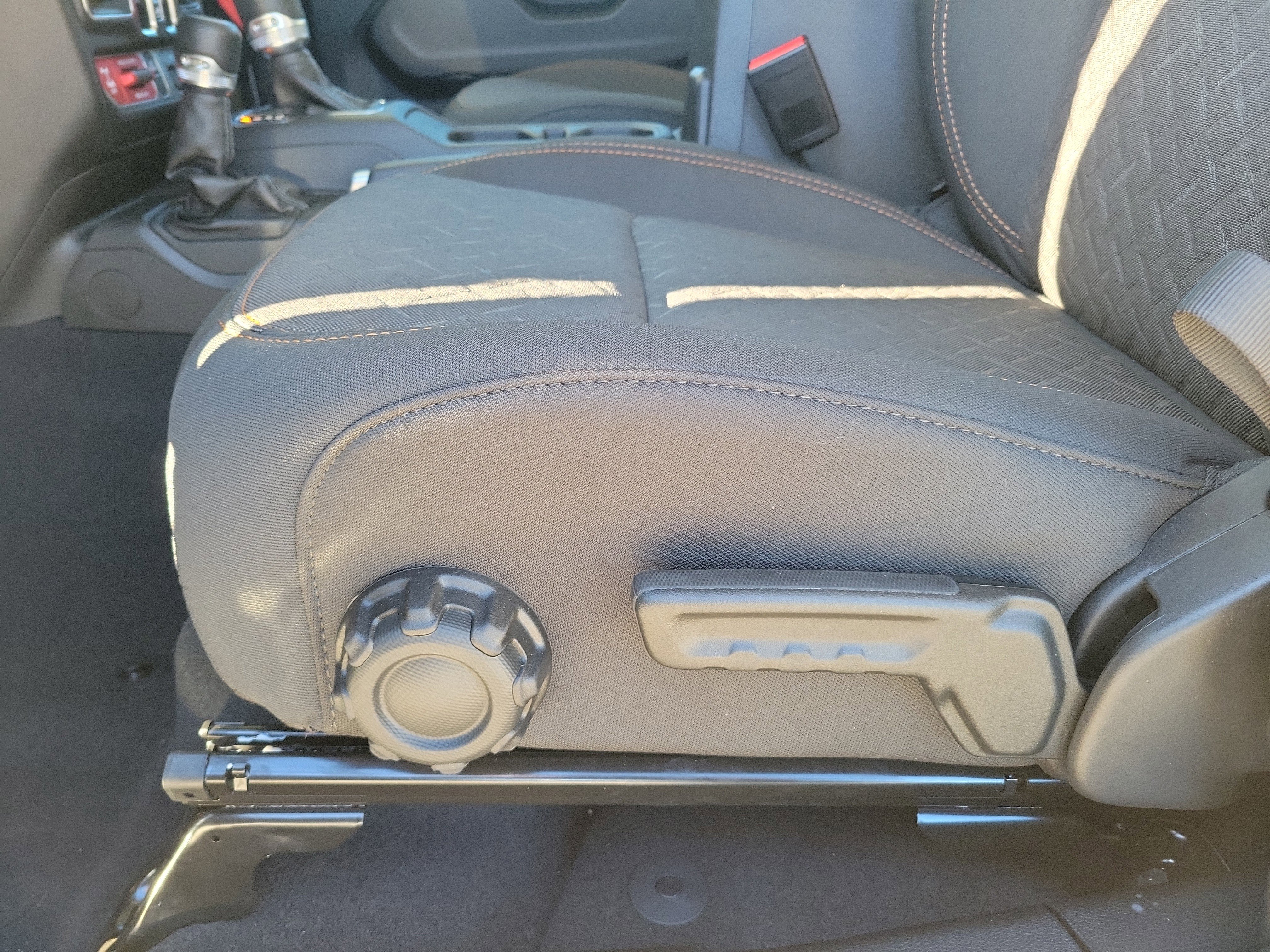 New 2026 Jeep Gladiator Mojave w/ Safety Group image 10