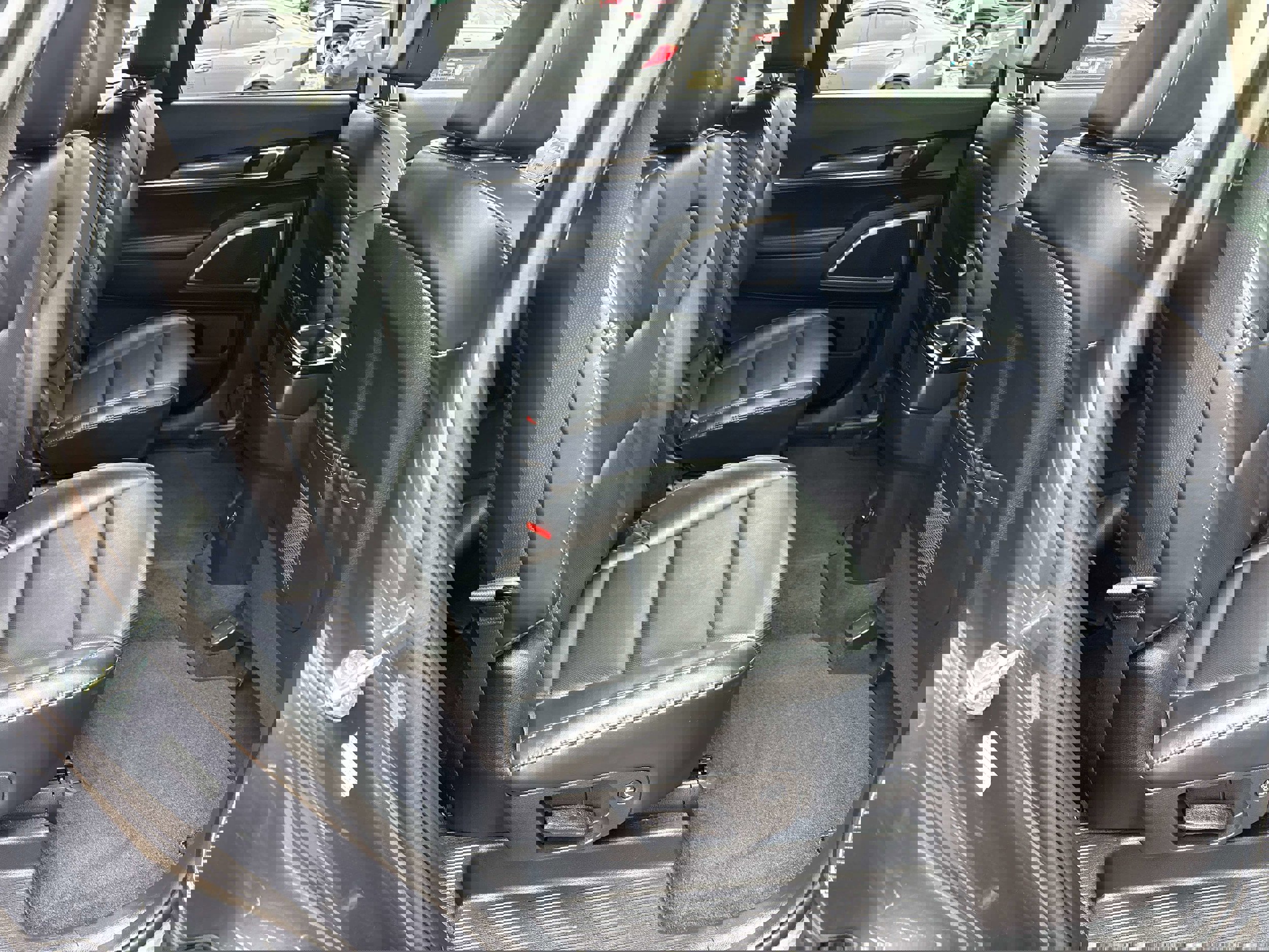 Used 2024 Kia Telluride S w/ S Sunroof Package image 15