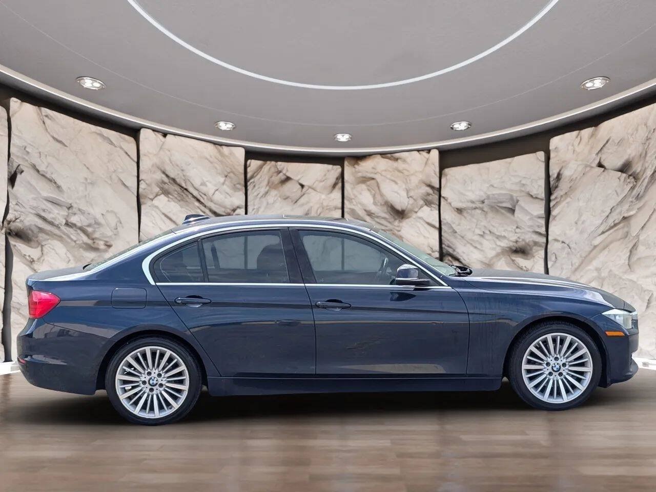 Used 2014 BMW 328d Sedan RWD image 13