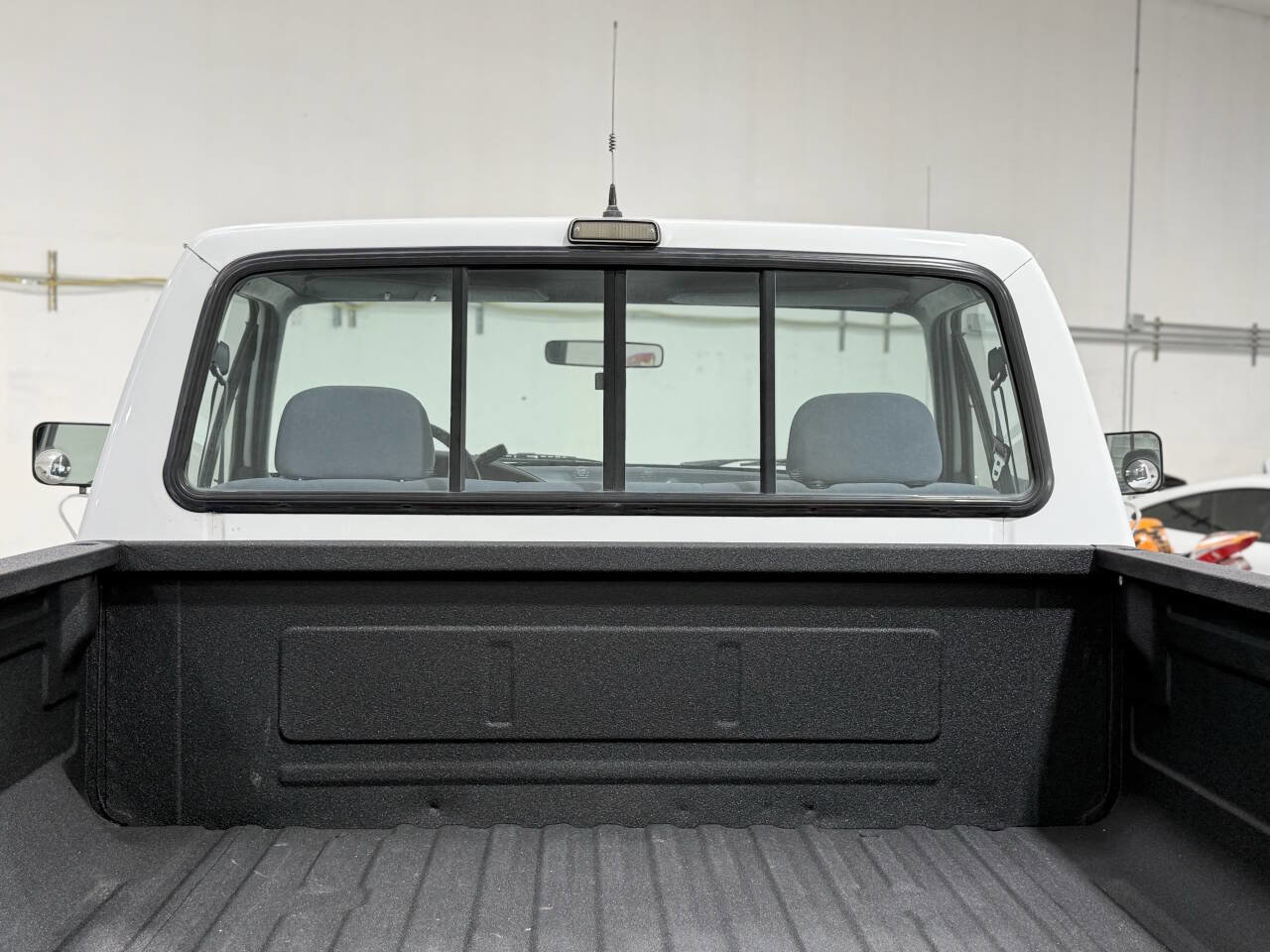 Used 1993 Ford F250 4x4 Regular Cab image 97