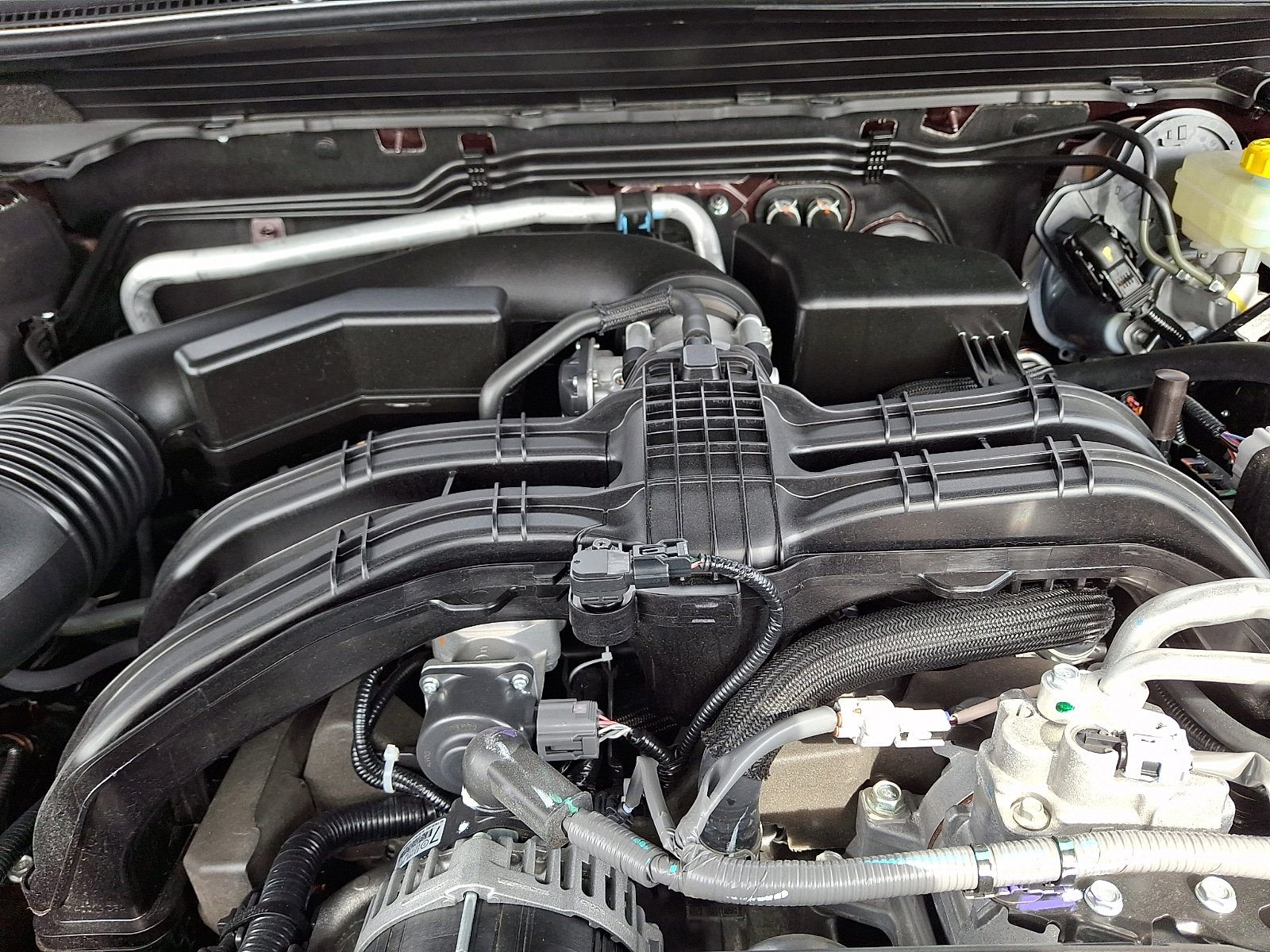 Certified 2025 Subaru Outback Limited AWD/4WD image 29